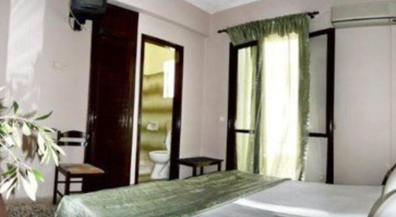 Albatros Hotel 迈索尼 外观 照片